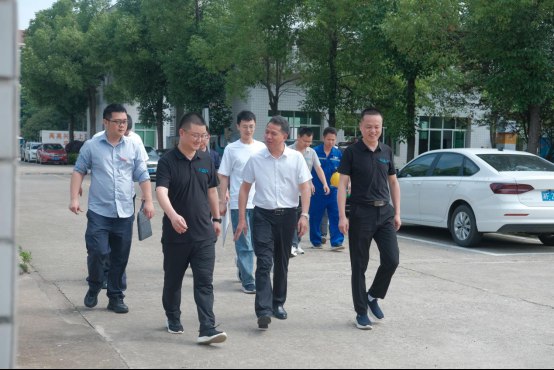 万搏官方网站工业与湖南理工学院共建“实习与就业一体化基地”